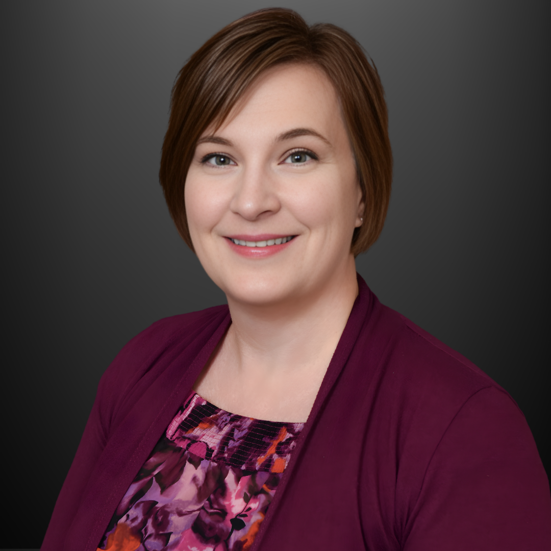 Leslie Orbin Headshot Dec 25 (1)